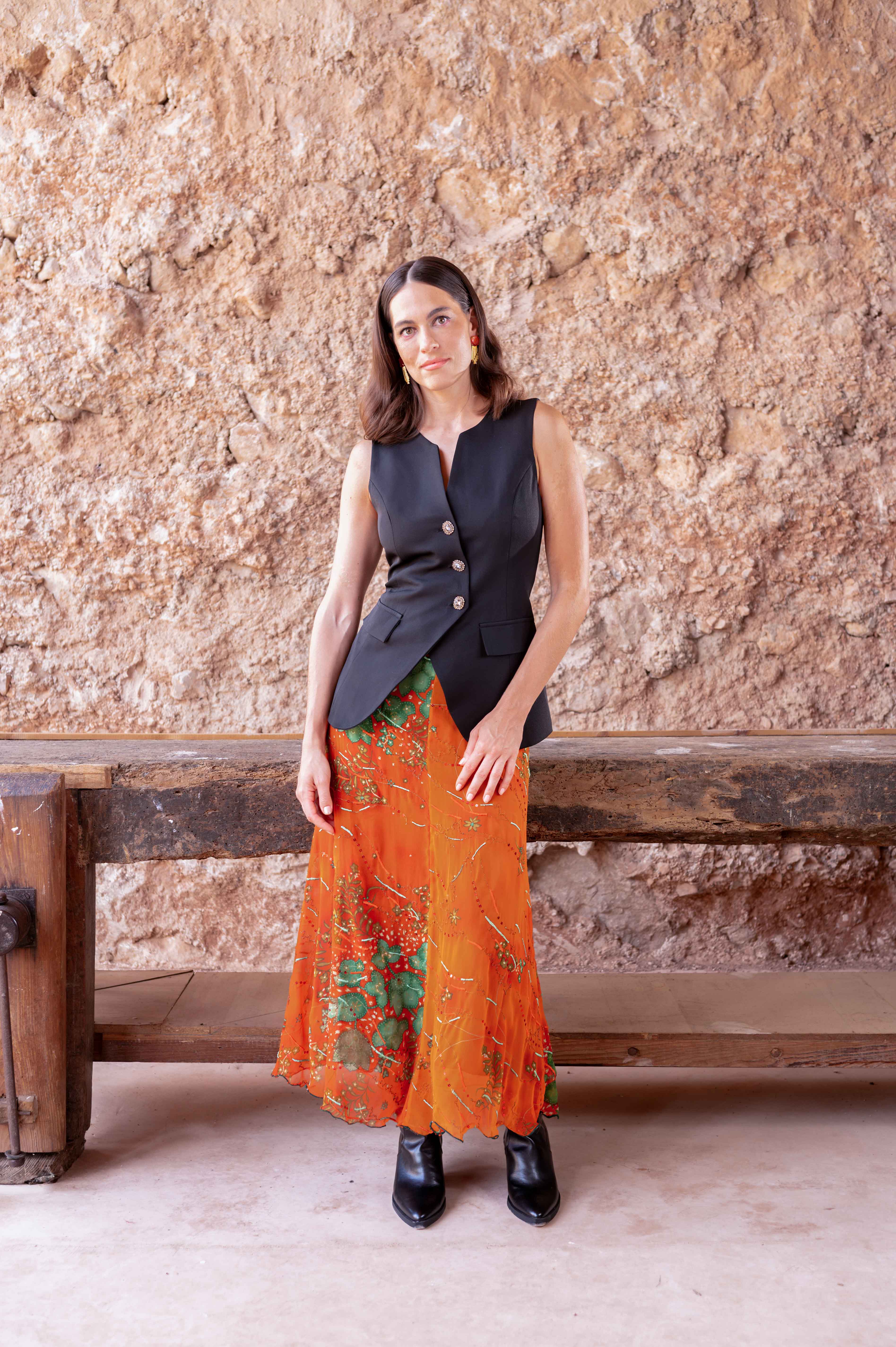 Falda Dama silk bordada