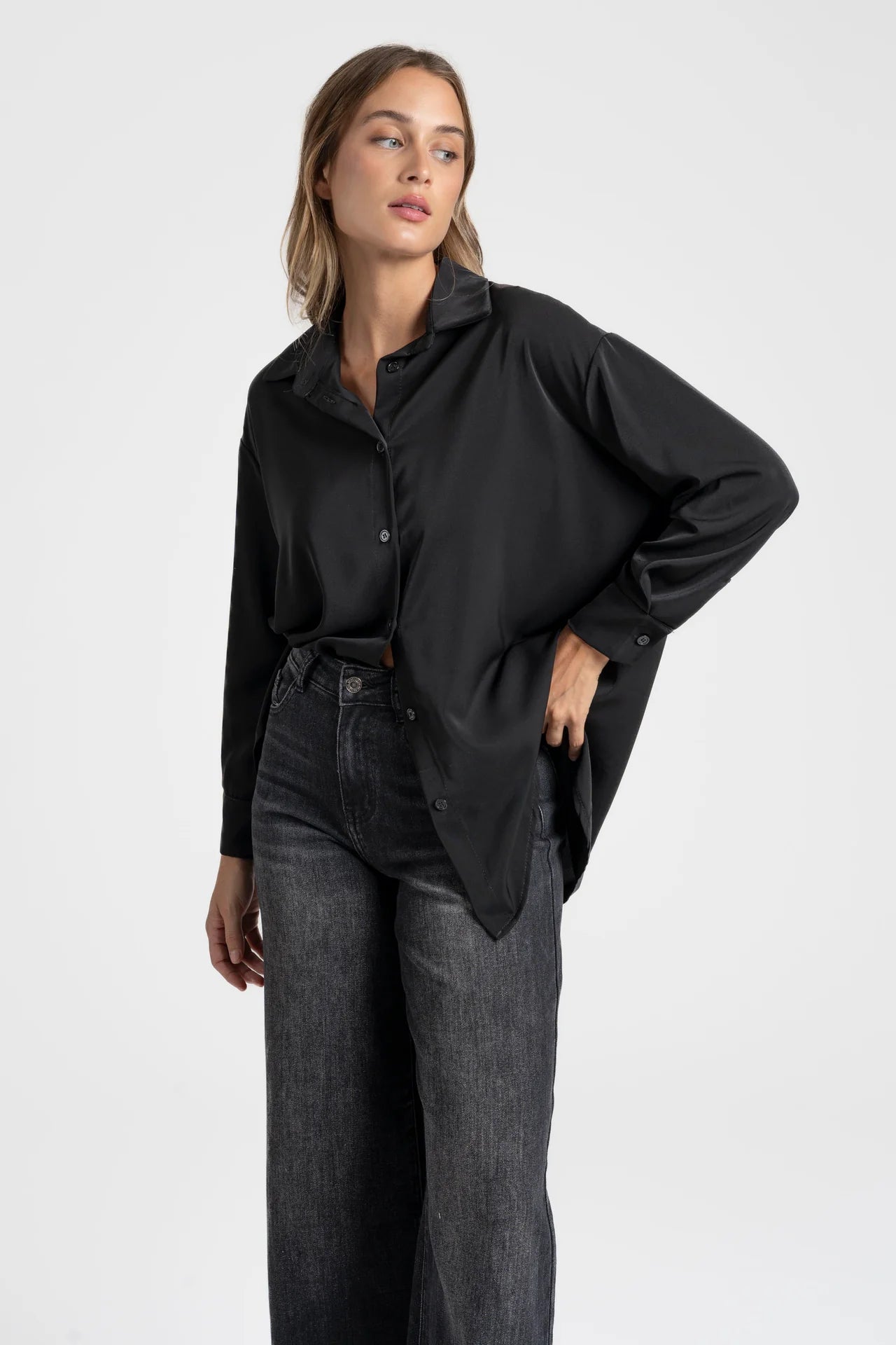 Blusa sedosa oversize